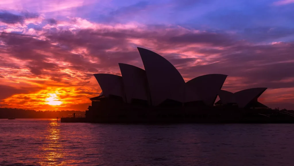 Sydney Opera House 3381786 1920.jpg 1024x578